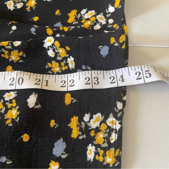MARKET & SPRUCE Henley 3Q Sleeve stitch fix floral yellow blue size 1X rayon - Picture 7 of 7